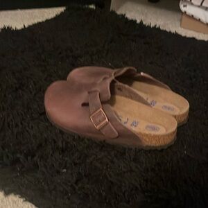 Brand New Birkenstocks without tags.  
Women’s size 9 Brown Leather